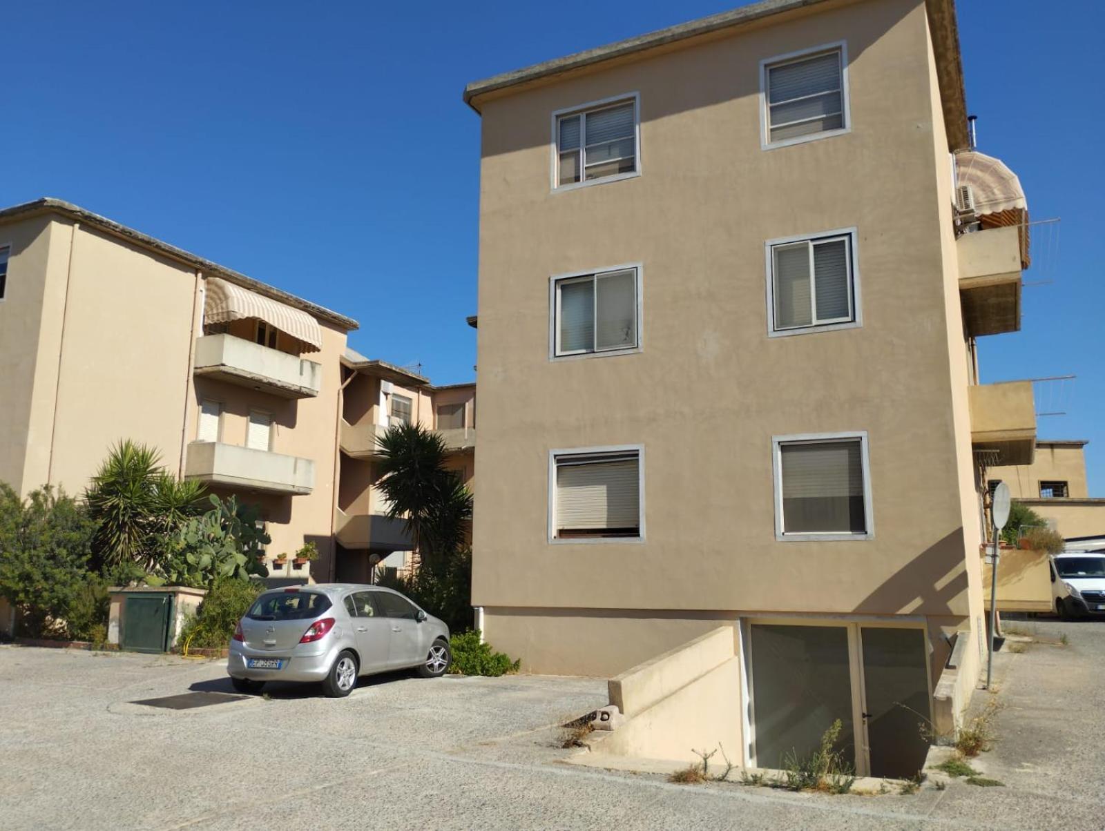Appartamento Sankt Johann San Giovanni Suèrgiu Buitenkant foto